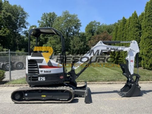 2015 Bobcat E26 Excavator & NEW 2026 Premier 10k Trailer Package - Image 3