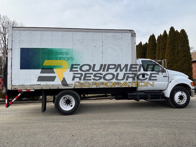 2005 Ford F650 Box Truck-COMING SOON