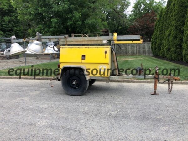 Boss Light Tower- $3,900.00 - Image 5