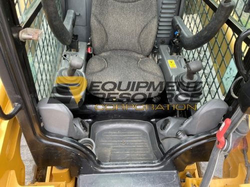 2018 CAT 299D2 Skid Steer Contractor Package - Image 7