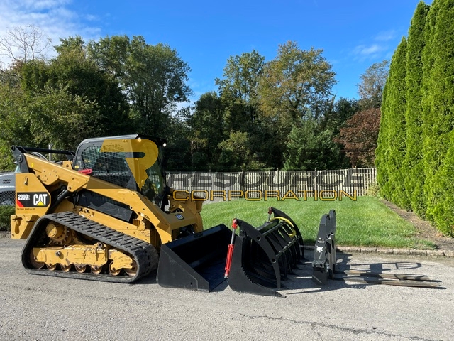 2018 CAT 299D2 Skid Steer Contractor Package image