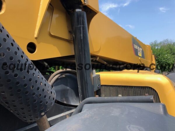 2010 CAT TL1055 Lift- $42,900.00 - Image 24