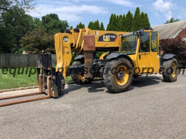 2010 CAT TL1055 Lift- $42,900.00 - Image 5