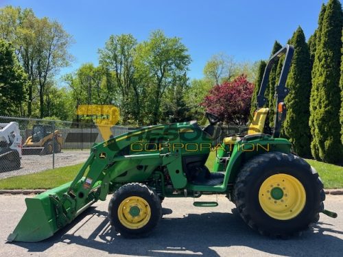2019 John Deere 3033R Tractor Contractor Platinum Package - Image 6