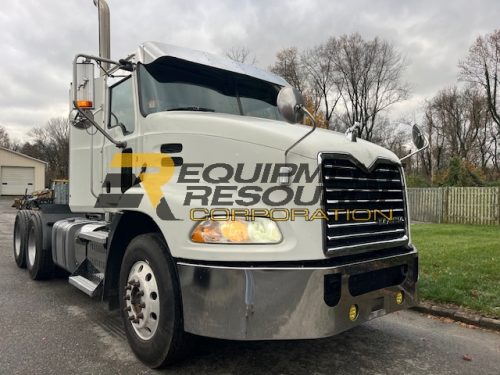 2016 Mack CXU613 Day Cab Truck - $37,500.00 - Image 17