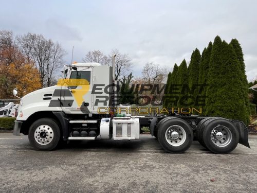 2016 Mack CXU613 Day Cab Truck - $37,500.00 - Image 12