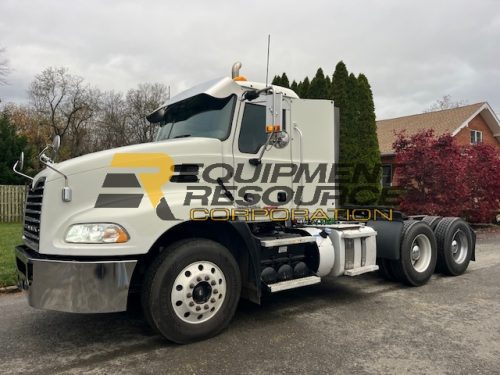 2016 Mack CXU613 Day Cab Truck - $37,500.00 - Image 11