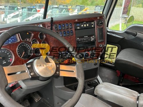 2016 Mack CXU613 Day Cab Truck - $37,500.00 - Image 7