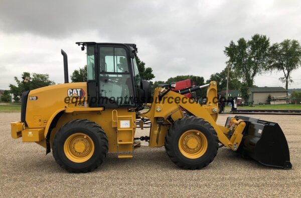 2022 CAT 910 Wheel Loader- $145,000.00