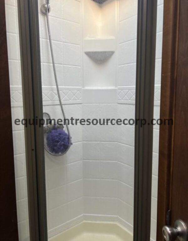 2015 Logan Coach 3-Horse LQ Horse Trailer-$54,900.00 - Image 6