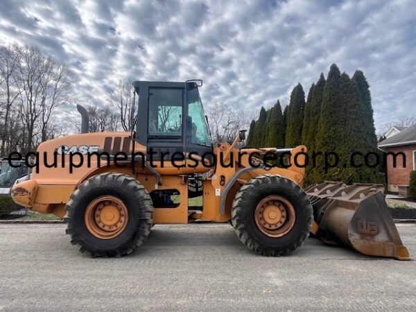 **SOLD**2004 CASE 621D Articulated Wheel Loader-$44,900.00