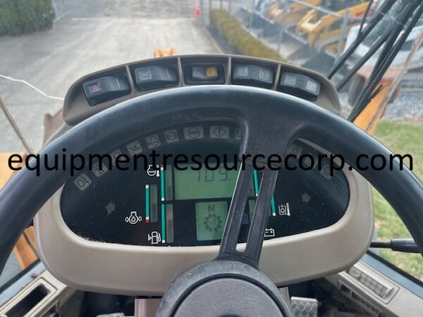 **SOLD**2004 CASE 621D Articulated Wheel Loader-$44,900.00 - Image 17