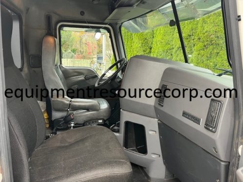 2016 Mack CXU613 Day Cab Truck - $38,500.00 - Image 18