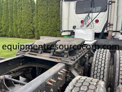 2016 Mack CXU613 Day Cab Truck - $38,500.00 - Image 9