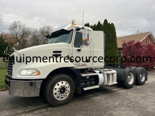 2016 Mack CXU613 Day Cab Truck - $38,500.00 - Image 7