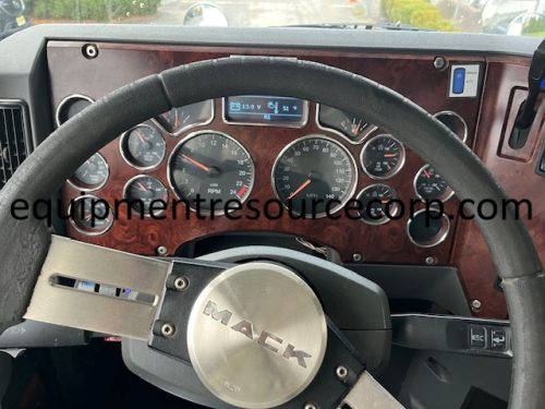 2016 Mack CXU613 Day Cab Truck - $38,500.00 - Image 16