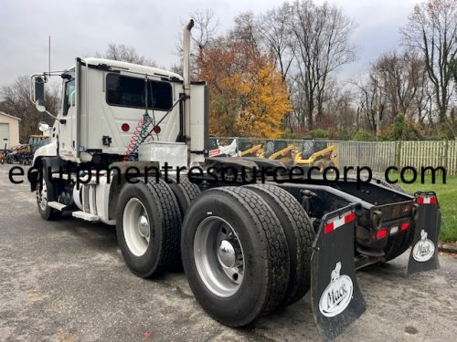 2016 Mack CXU613 Day Cab Truck - $38,500.00 - Image 3