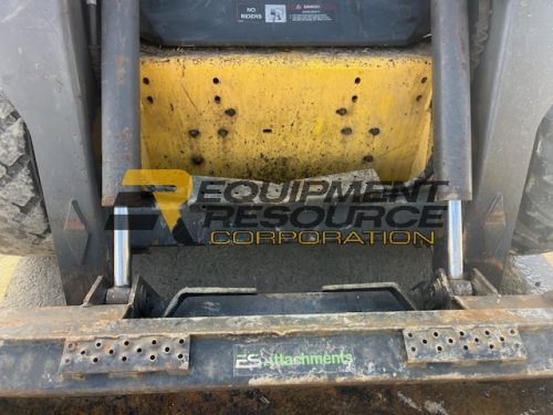 **SOLD** 2004 New Holland LS180 Skid Steer - Image 5