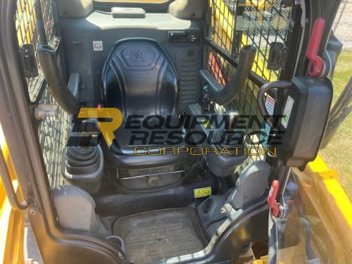 2019 CAT 246D Skid Steer Contractor Package - Image 7