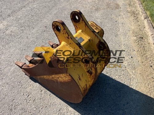 Used John Deere 24" Backhoe Bucket-$895.00 - Image 4