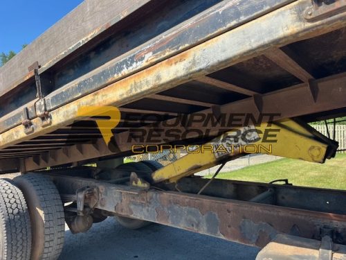 2001 Freightliner Straight Truck-$13,900.00 - Image 2